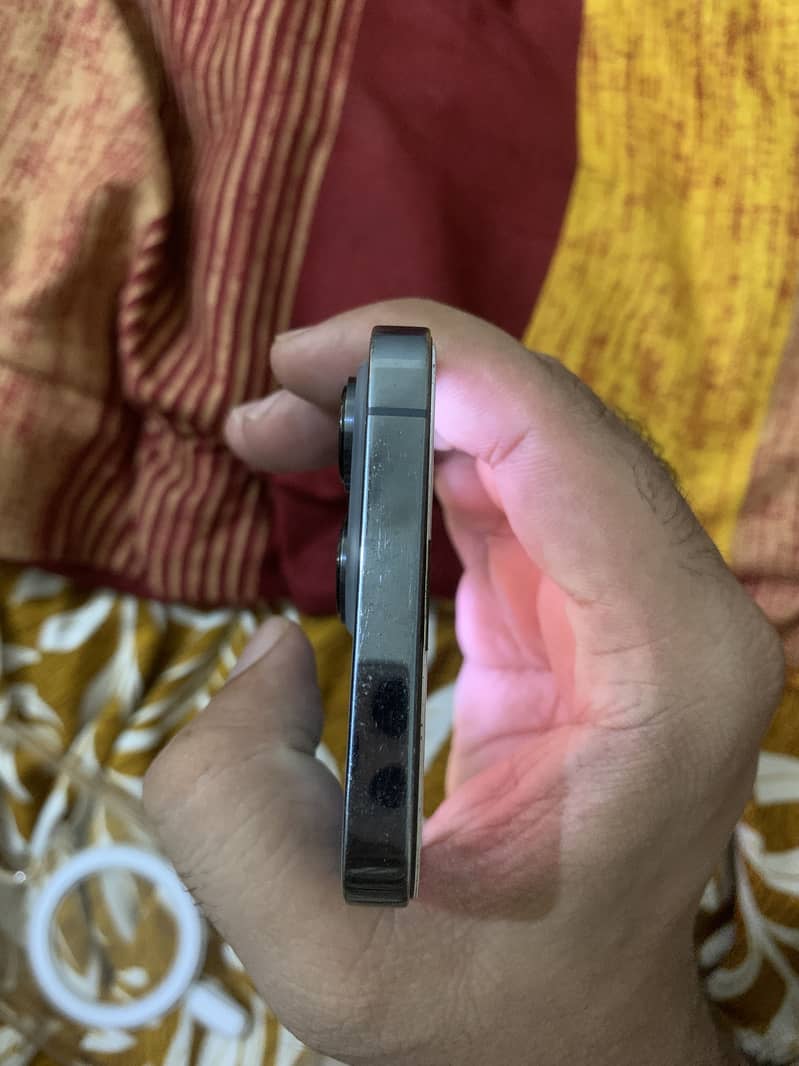 Apple iPhone 13 Pro 5