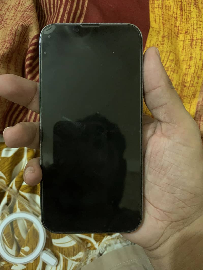 Apple iPhone 13 Pro 6