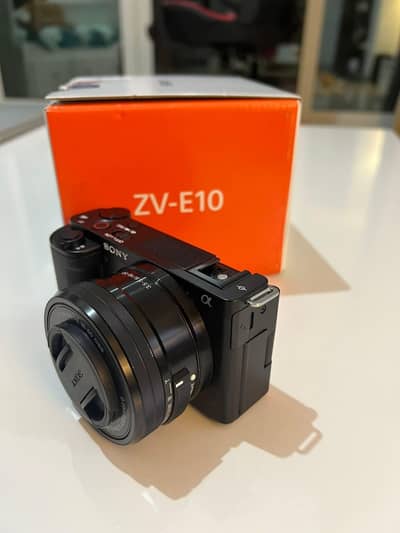 Camera  with Sandisk Extreme Pro UHS-1  128/Gb Memory Card
