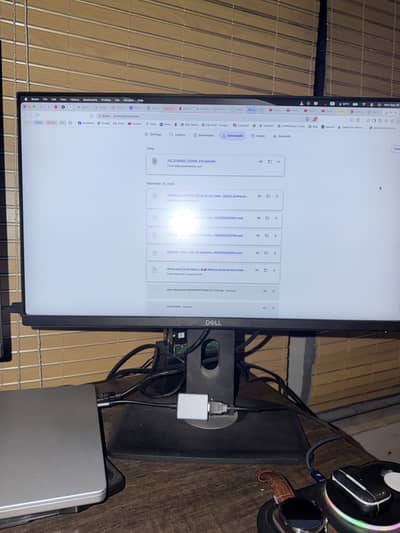 Dell 1080p 24inch ips Panel Bezel less lcd