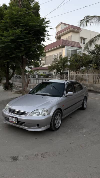 Honda Civic VTi Oriel sunroof 2000 / 1999