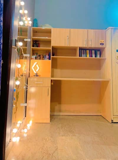 study table