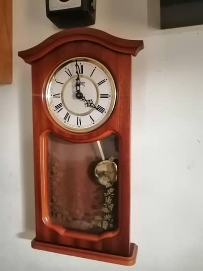Wall clock Wooden Pendulum England ***Fixed Price***
