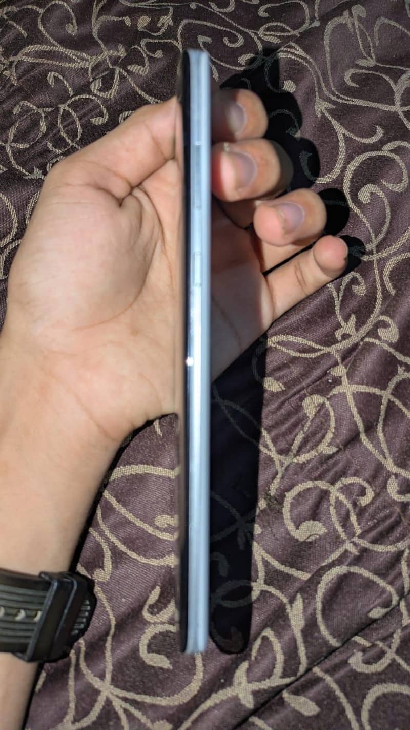Sharp Aquos Zero 2 10/10 6