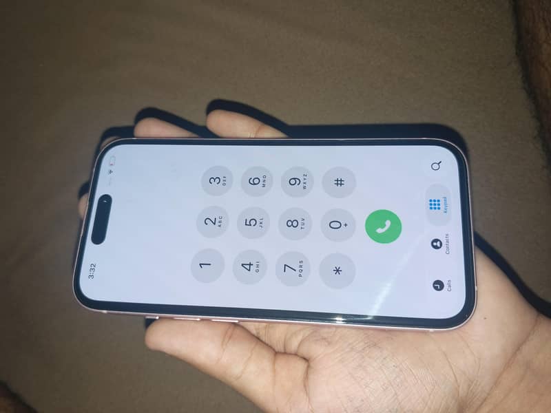 Apple iPhone 15 2
