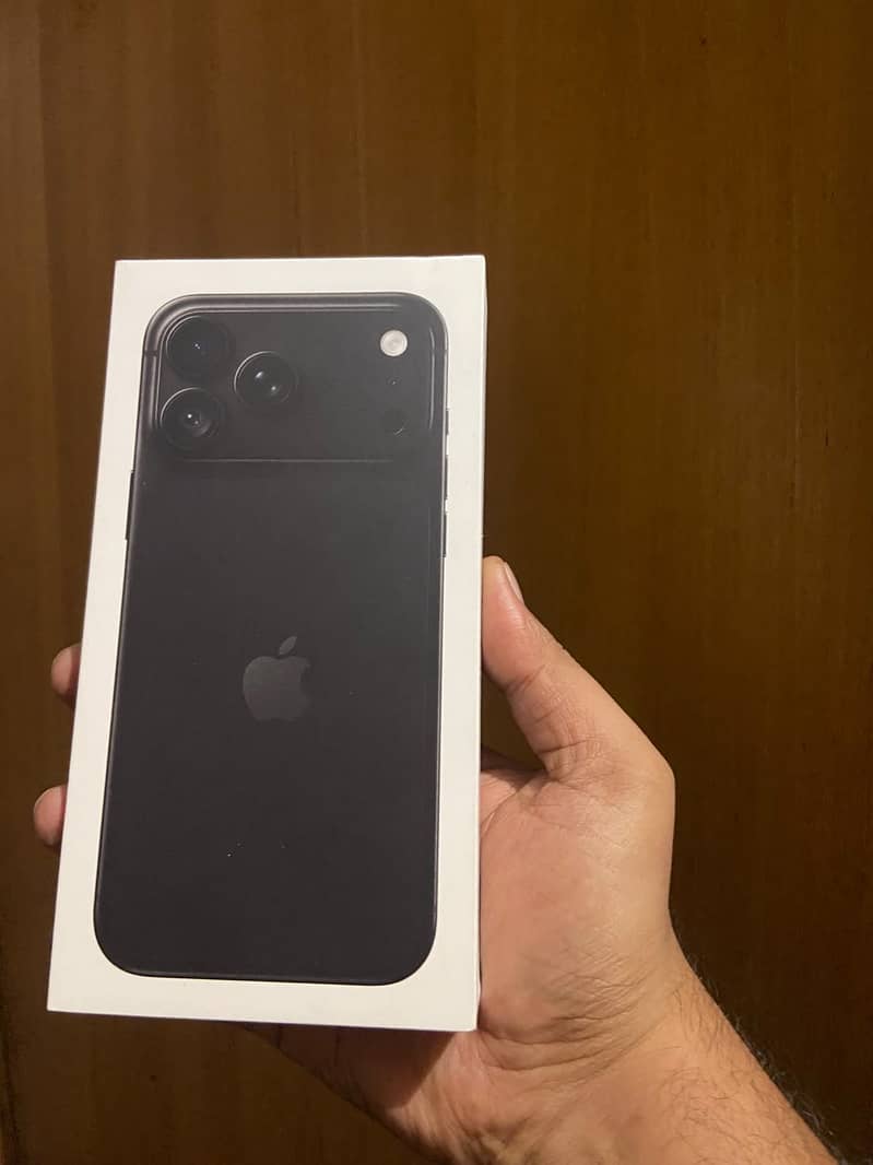 Apple iPhone 18 Pro Max 0