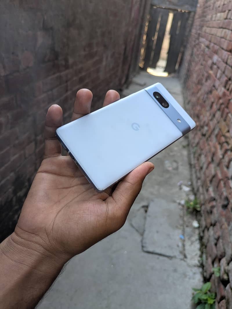 Google Pixel 7a 0