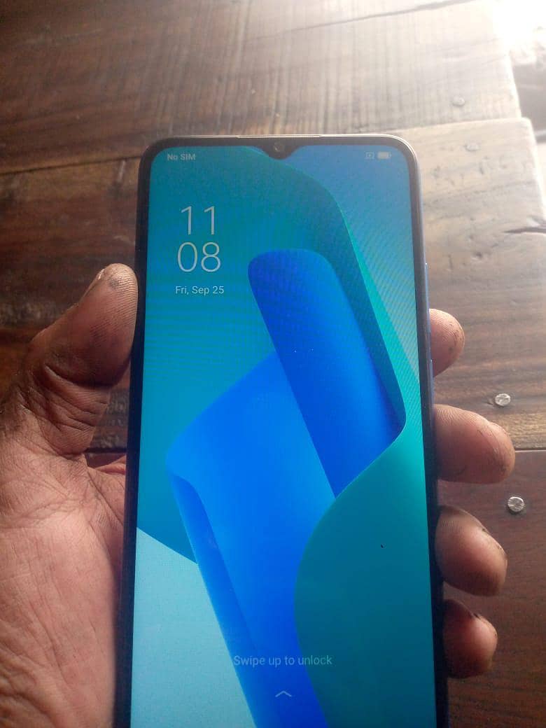OPPO A16k 1