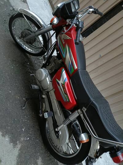 Honda 125 Model 2023 Good Condition home Use
