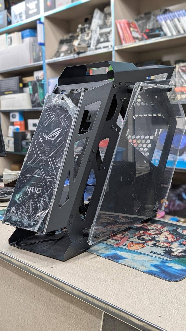 Asus ROG Strix Case 7