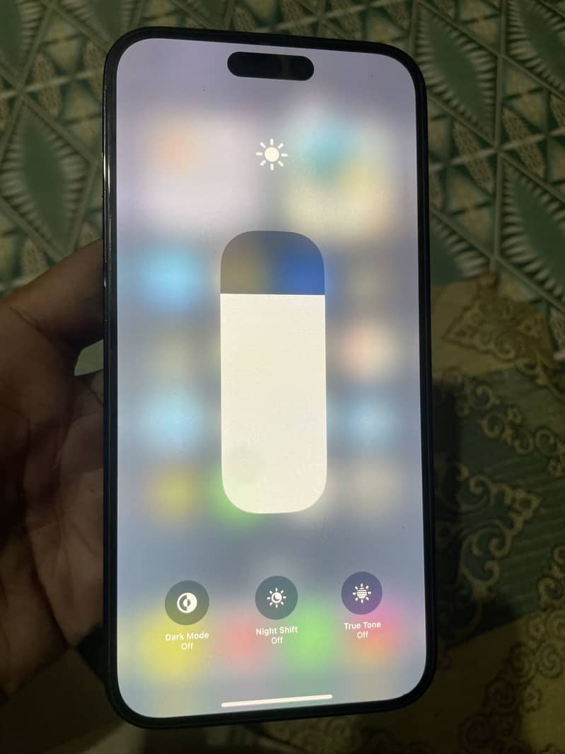 Apple iPhone 14 Pro Max 1