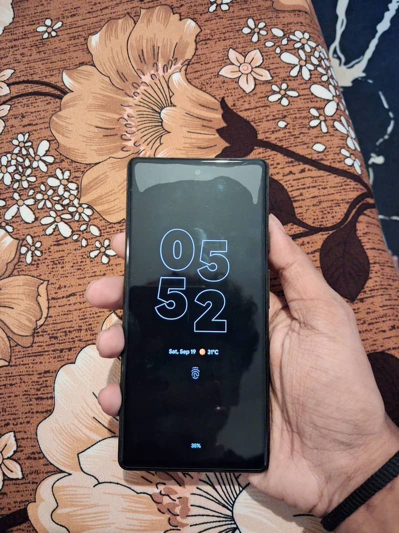Google Pixel 6a 1