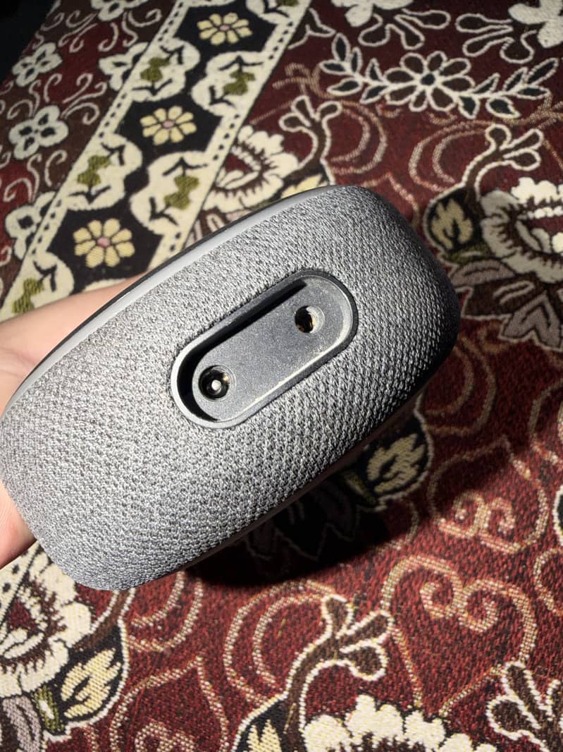 Amazon Alexa Echo Dot (3rd gen) 1