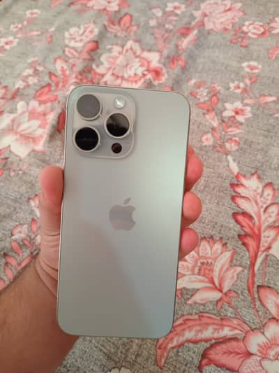 Apple iPhone 15 Pro Max