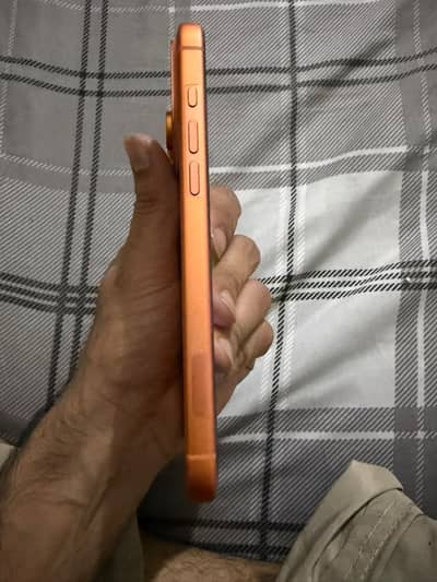 17 pro max 10 by 10 non pta e sim with box and cable