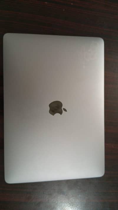 Apple MacBook Pro 2019 - 13.3" Retina (8GB / 128GB SSD)