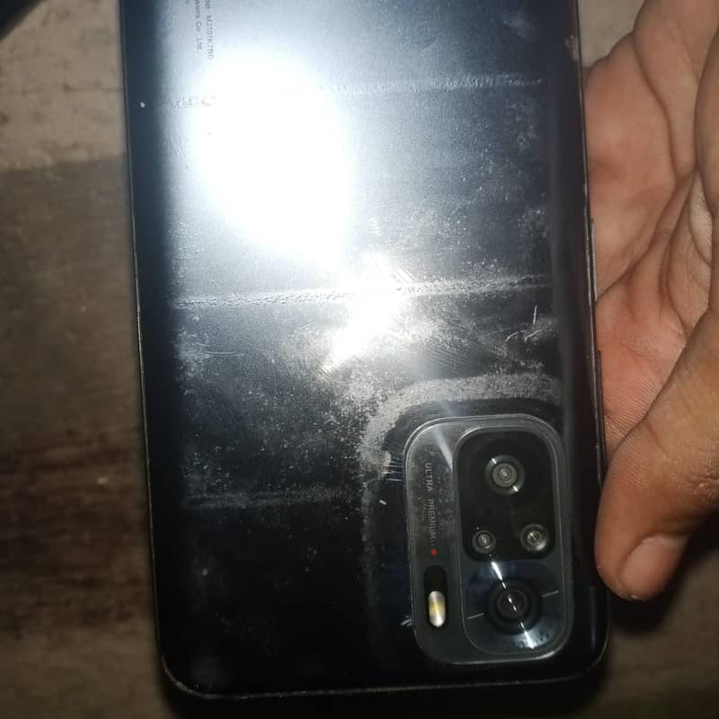 Xiaomi Redmi Note 10S 4
