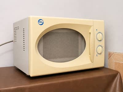 PEL 20L Manual Microwave Oven - good Condition