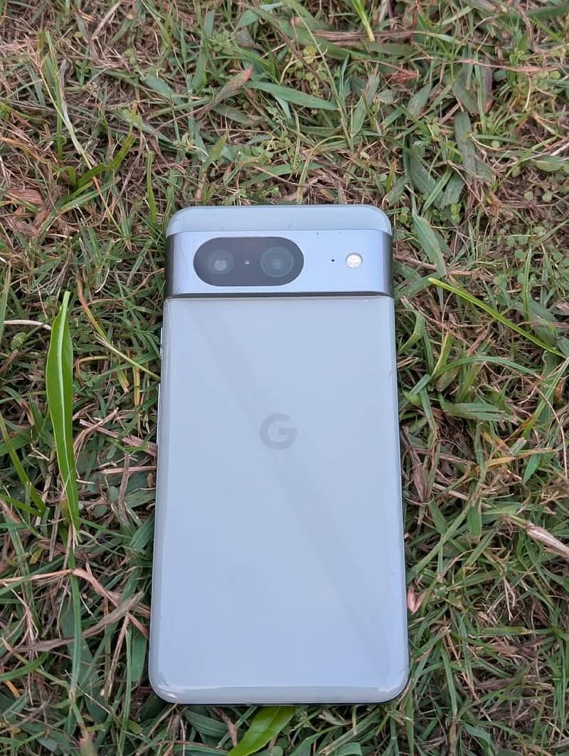 Google Pixel 8 5