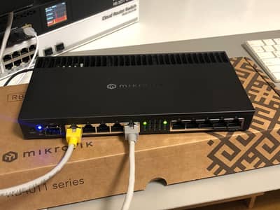 mikrotik CCR 4011