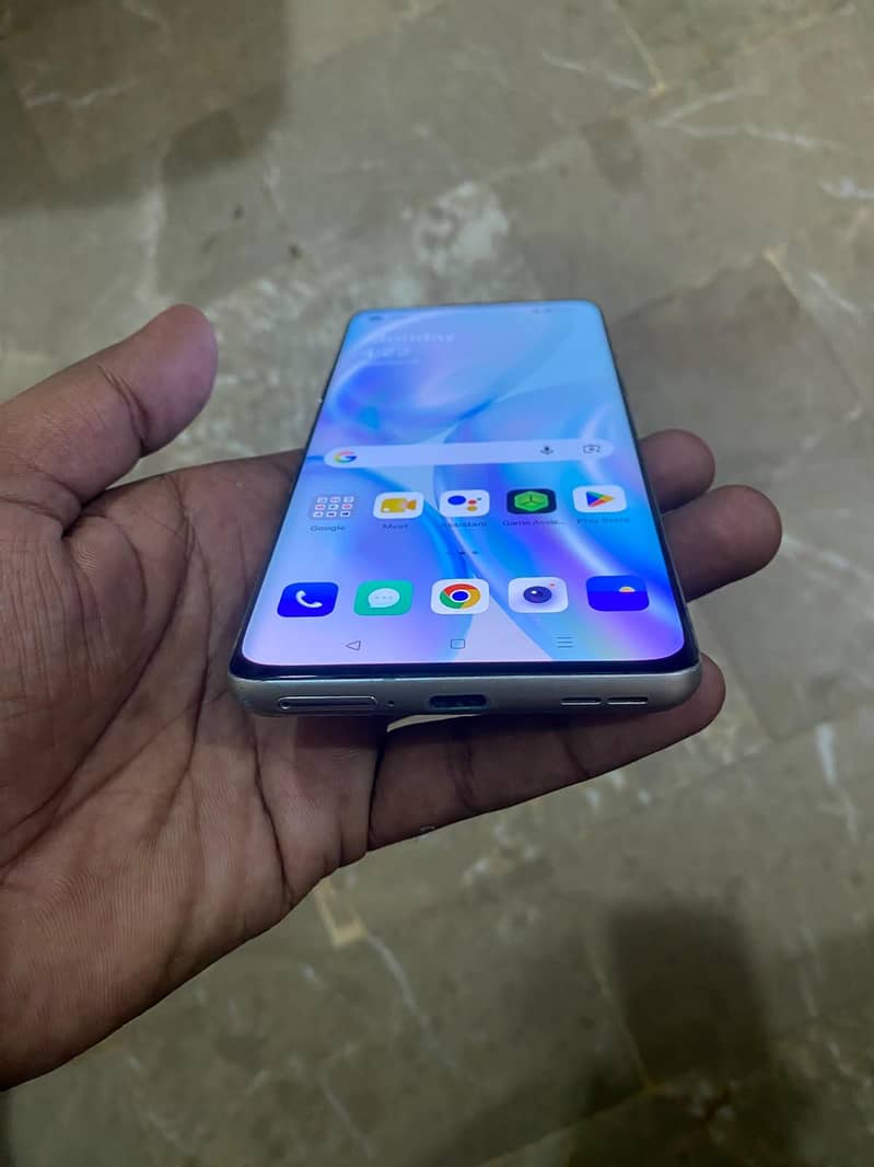 One Plus 8 5