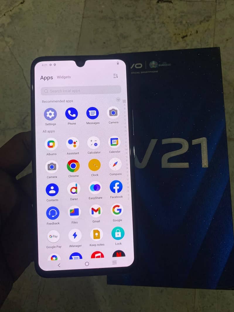 Vivo V21 3