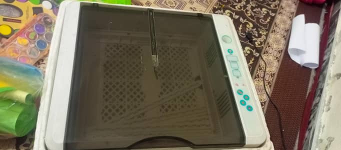 Automatic incubator AC 36 Eggs capicity