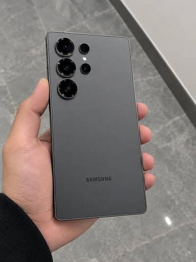 Samsung Mobile S25 Ultra