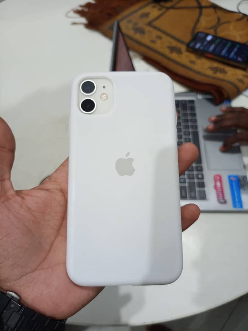 Apple iPhone 11 1
