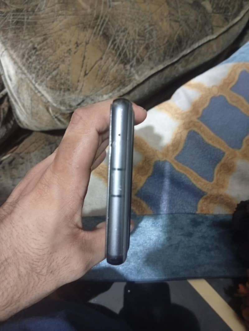 Google Pixel 7a 5