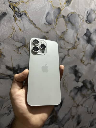 Apple iPhone 15 Pro Max