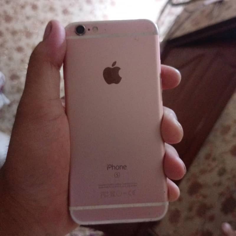 Apple iPhone 6S 2
