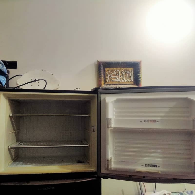 Dawlance Refrigerator 1