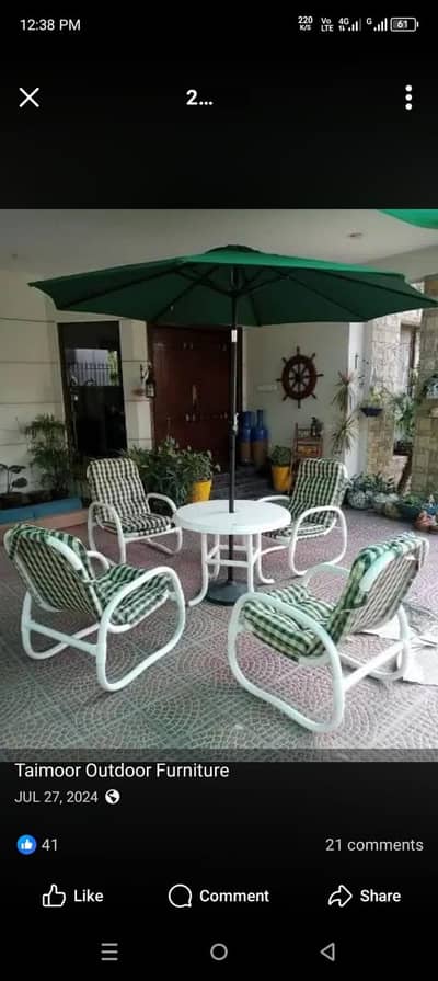 Restaurant chair