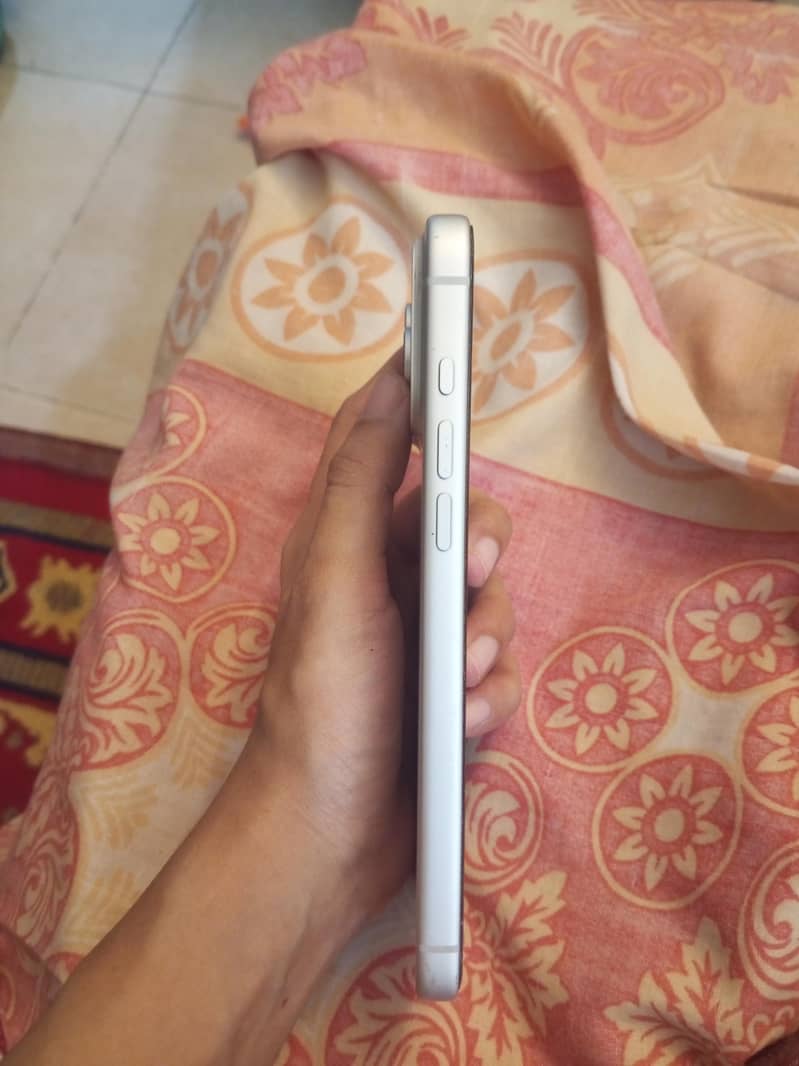 Apple iPhone 17 Pro Max 1