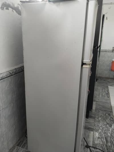 13 cubic  haier frezer