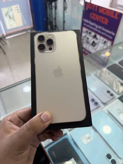 Apple iPhone 12 Pro Max 128 gb 10/10 90 health