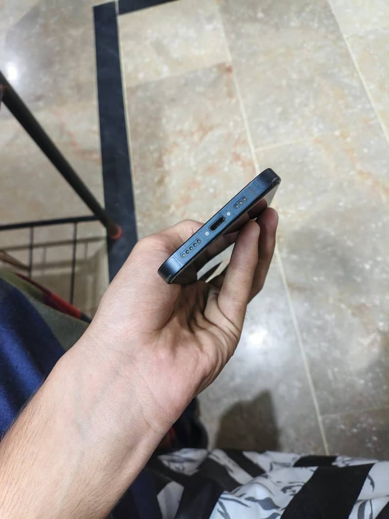 Apple iPhone 14 1