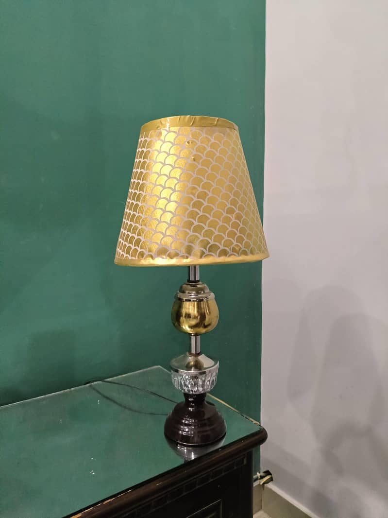 2 SIDE TABLE LAMPS . . . 1