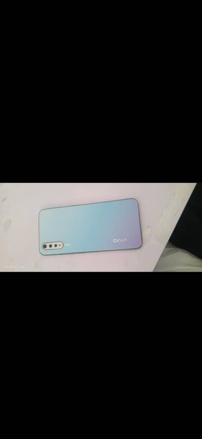 Vivo S1