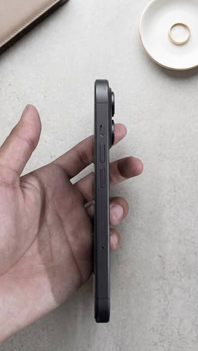 Apple iPhone 15 Pro