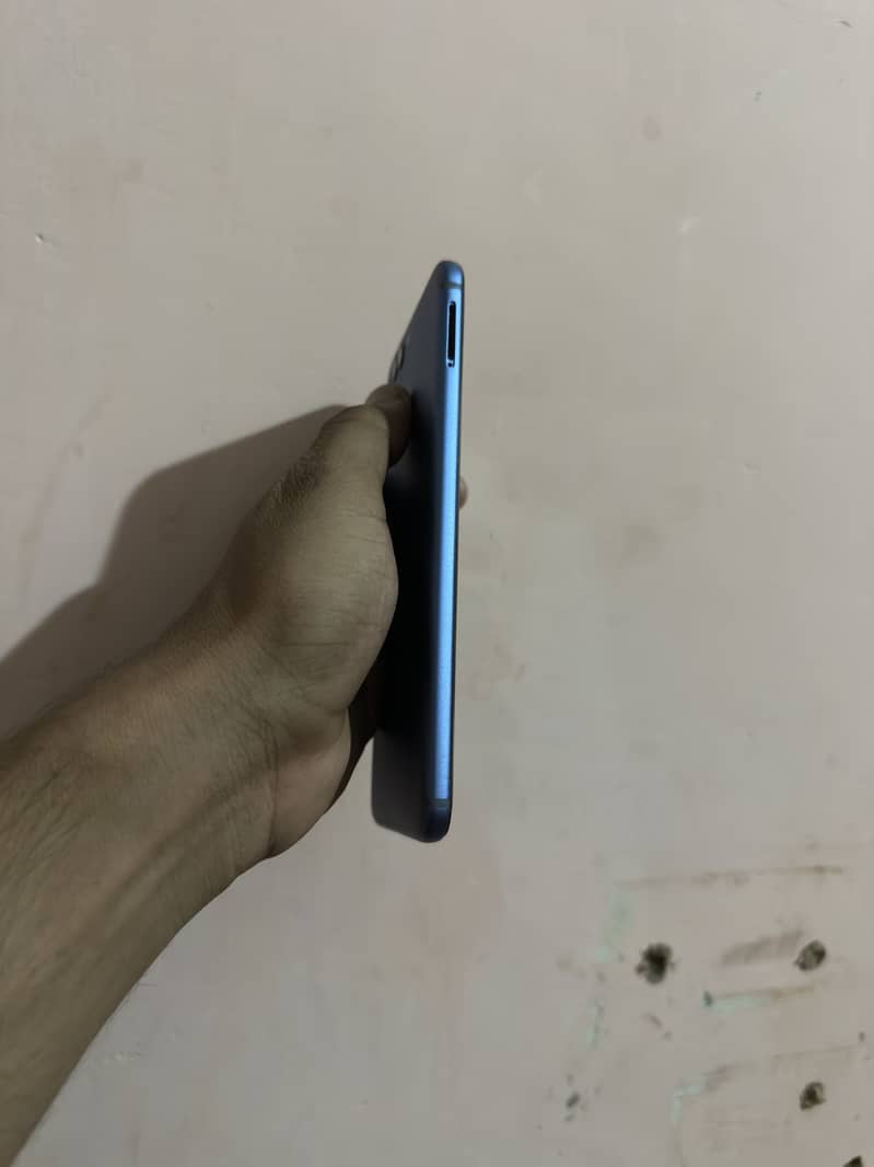 Huawei Nova 2 Plus 3