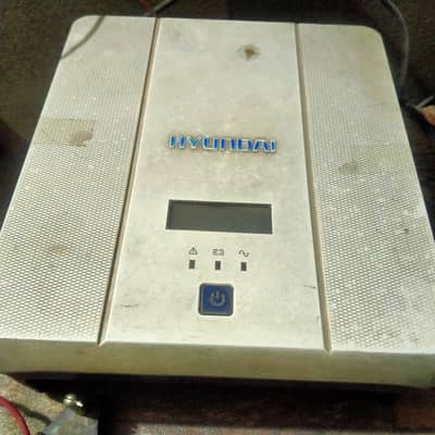 Hyundai UPS in well working condition