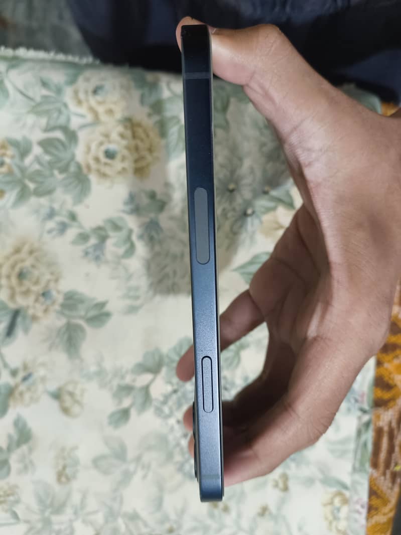 Apple iPhone 12 3