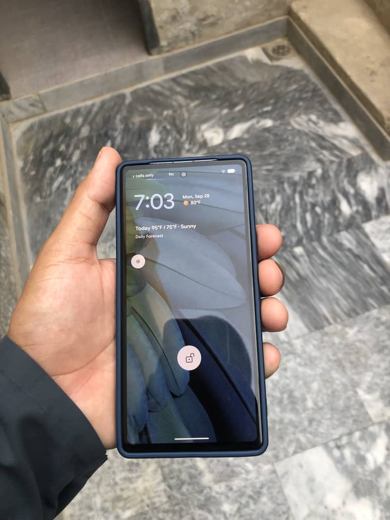 Google Pixel 7 5