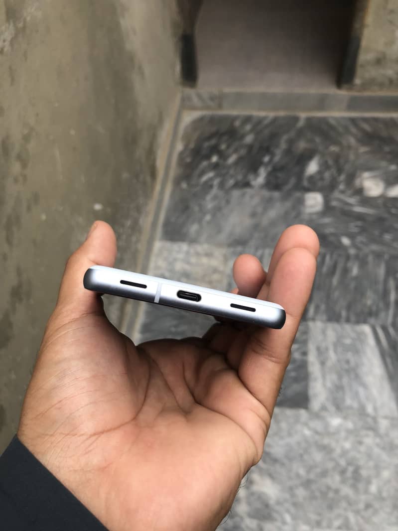 Google Pixel 7 6