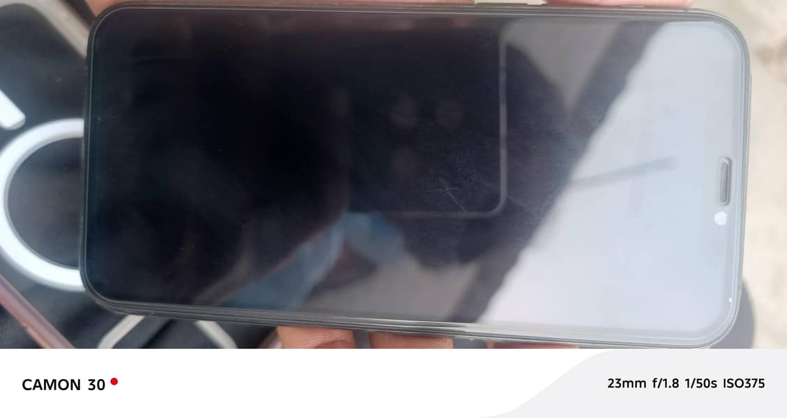 Apple iPhone 11 Pro 6