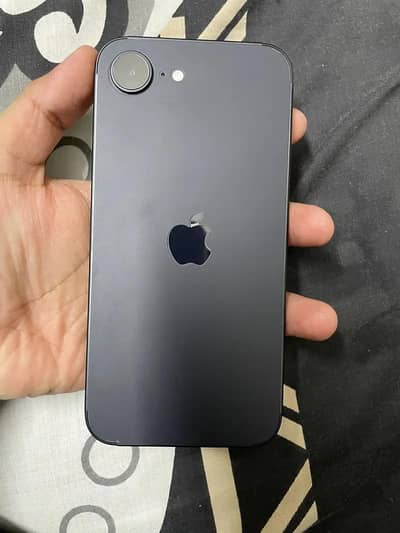 Apple iPhone 16e #Waterpack #100 Battery Health #A18 bionic chip
