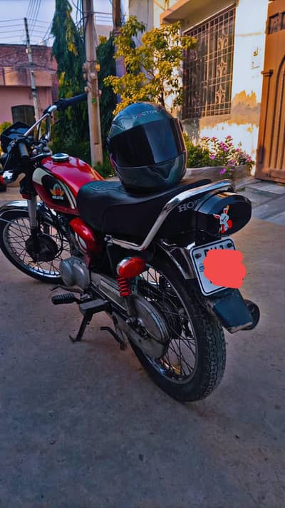 Honda 125 2017 model in good condition