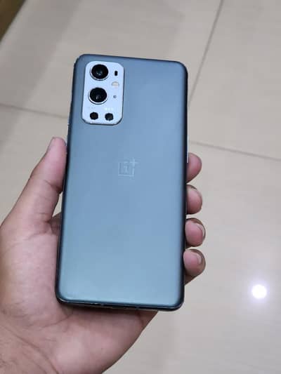 One Plus 9 Pro  12/256 Gb